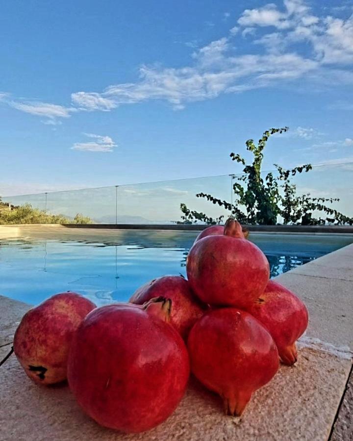 Apollo Romantic Sea View Villa Kivérion Exteriér fotografie